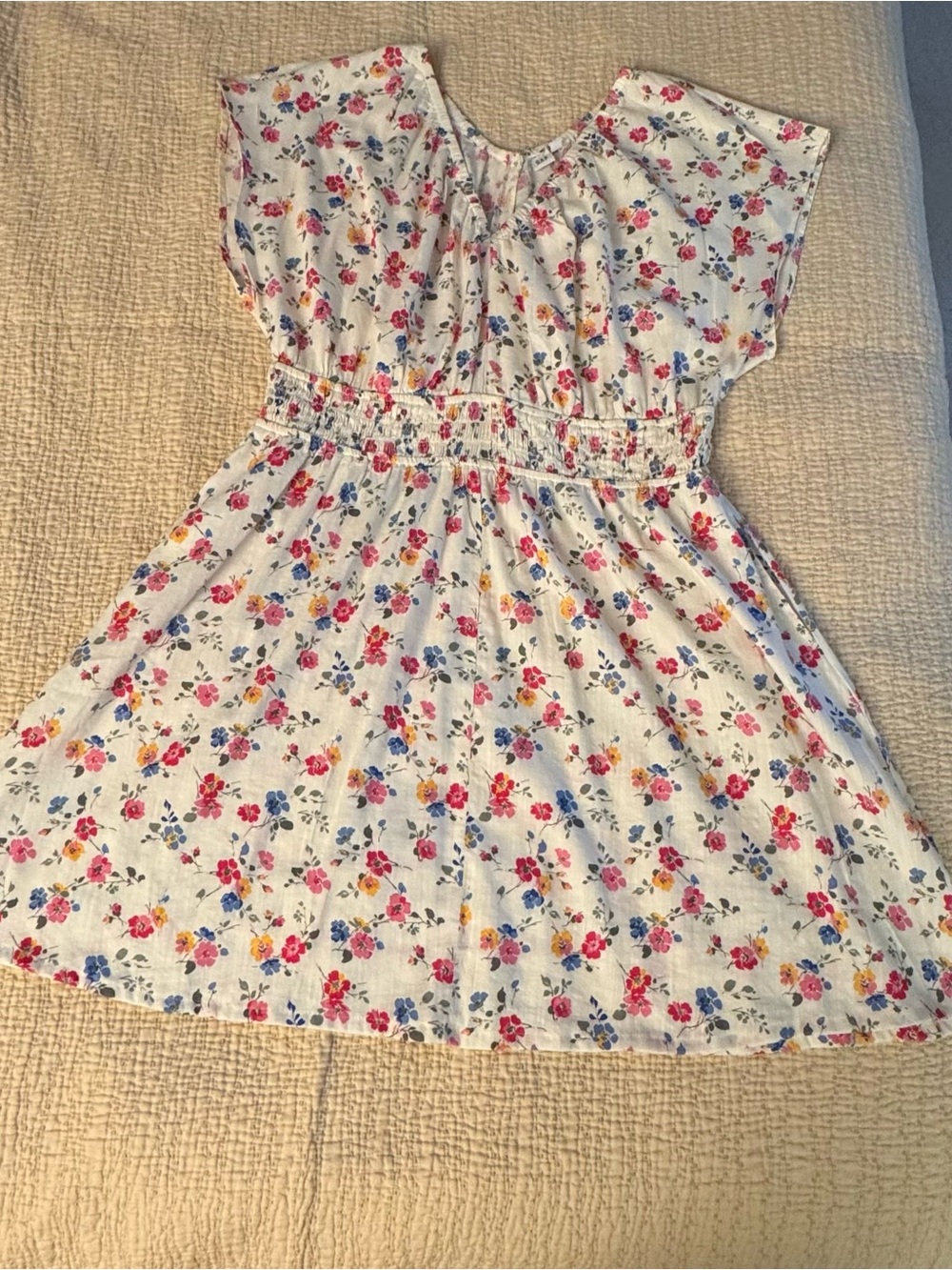 GAP Cream Floral Smocked Waist Casual Dress with Pink, Blue, Yellow Flowers